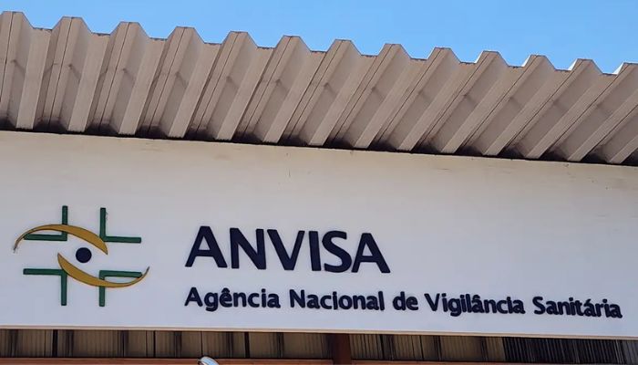 © Rafa Neddermeyer/Agência Brasil Anvisa suspende vendas de azeite, molho e polpa de fruta